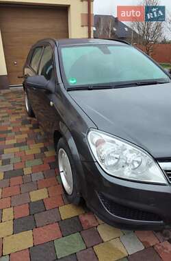 Универсал Opel Astra 2009 в 