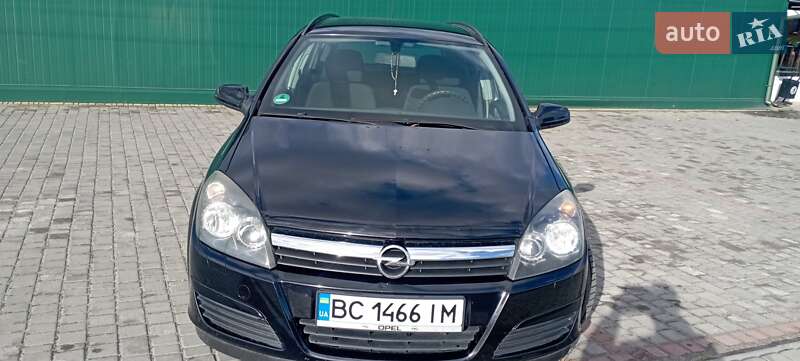 Универсал Opel Astra 2005 в 