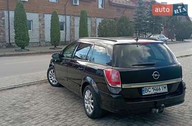 Универсал Opel Astra 2005 в 