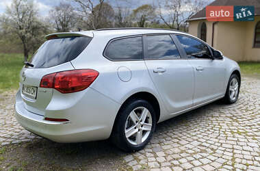 Универсал Opel Astra 2015 в 