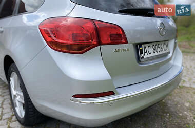 Универсал Opel Astra 2015 в 