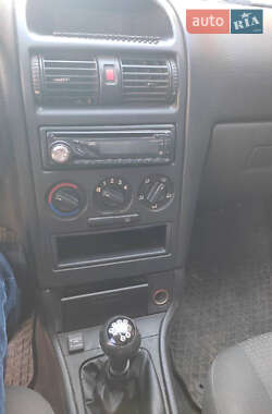 Седан Opel Astra 2007 в 