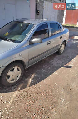 Седан Opel Astra 2007 в 