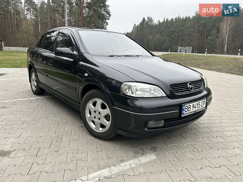 Седан Opel Astra 2001 в 