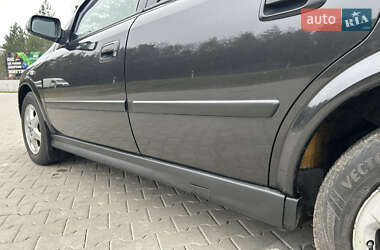 Седан Opel Astra 2001 в 
