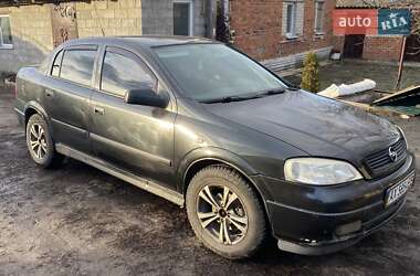Седан Opel Astra 2006 в 