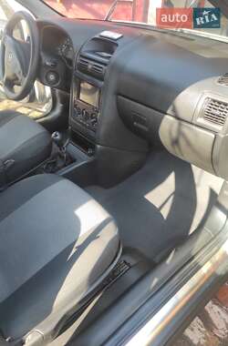 Седан Opel Astra 2007 в 
