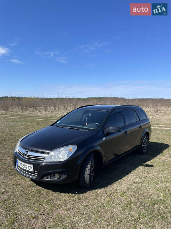 Универсал Opel Astra 2009 в 