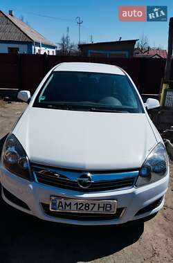 Универсал Opel Astra 2009 в 