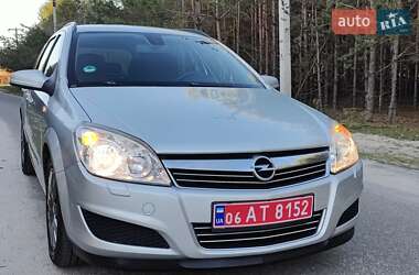 Универсал Opel Astra 2009 в 