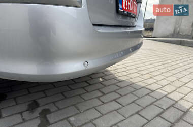 Универсал Opel Astra 2010 в 