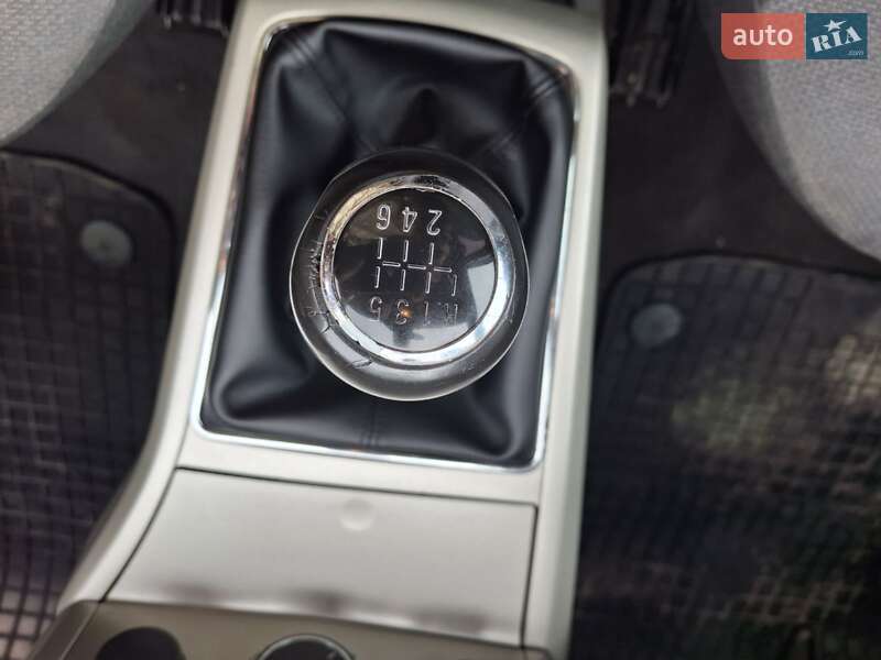 Универсал Opel Astra 2008 в Житомире