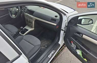 Универсал Opel Astra 2008 в 