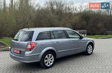Универсал Opel Astra 2008 в 