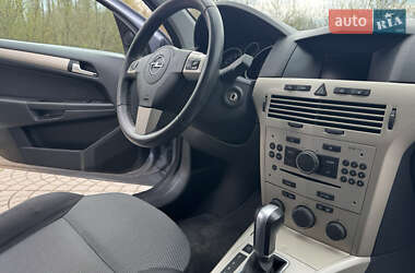 Универсал Opel Astra 2008 в 