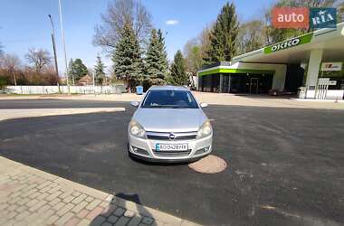 Універсал Opel Astra 2004 в 