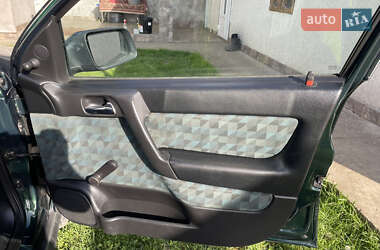 Седан Opel Astra 1999 в 