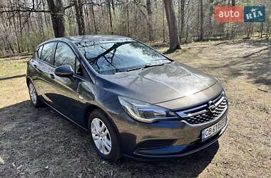 Хэтчбек Opel Astra 2016 в 