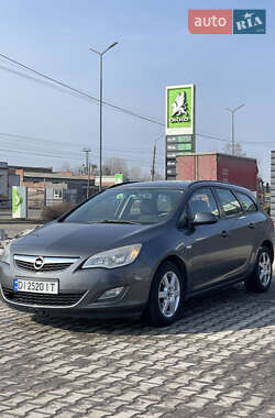 Универсал Opel Astra 2011 в 