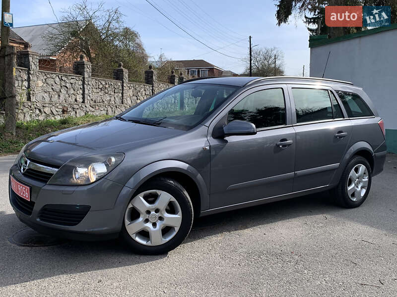 Универсал Opel Astra 2006 в 