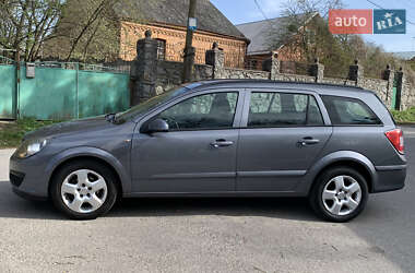 Универсал Opel Astra 2006 в 