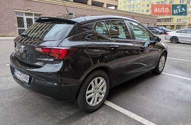 Хэтчбек Opel Astra 2018 в 