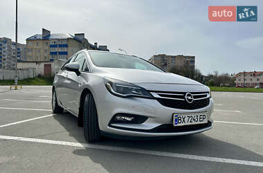 Универсал Opel Astra 2016 в 
