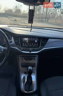 Универсал Opel Astra 2016 в 