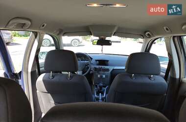 Універсал Opel Astra 2006 в 