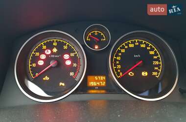 Универсал Opel Astra 2005 в 