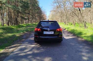 Универсал Opel Astra 2011 в 