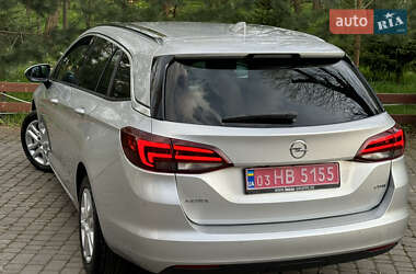 Универсал Opel Astra 2018 в 
