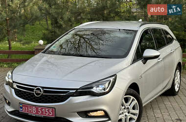 Универсал Opel Astra 2018 в 
