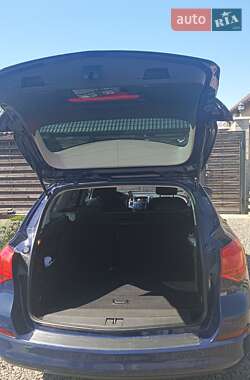 Универсал Opel Astra 2012 в 