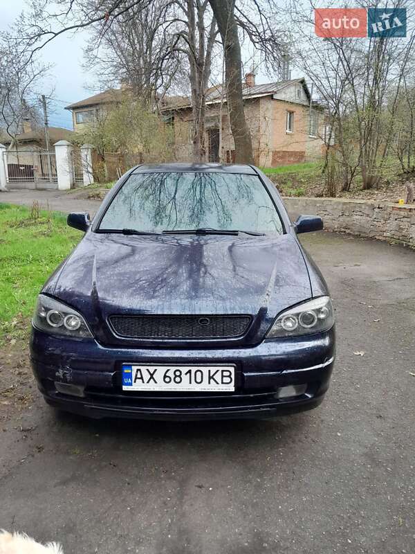Opel Astra 2006