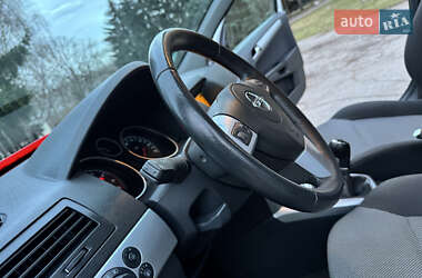 Универсал Opel Astra 2009 в 