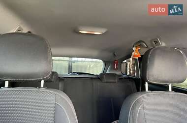 Универсал Opel Astra 2011 в 