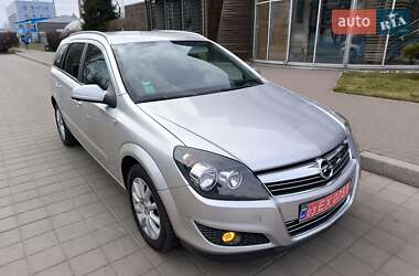 Универсал Opel Astra 2008 в 