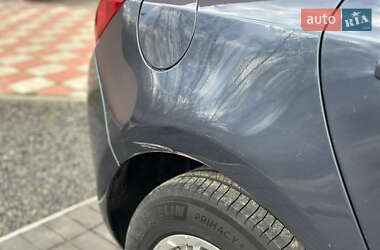 Хетчбек Opel Astra 2010 в 