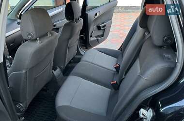 Универсал Opel Astra 2005 в 