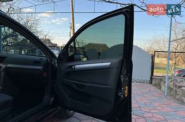 Универсал Opel Astra 2005 в 