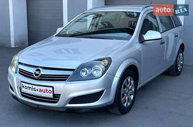 Универсал Opel Astra 2009 в 