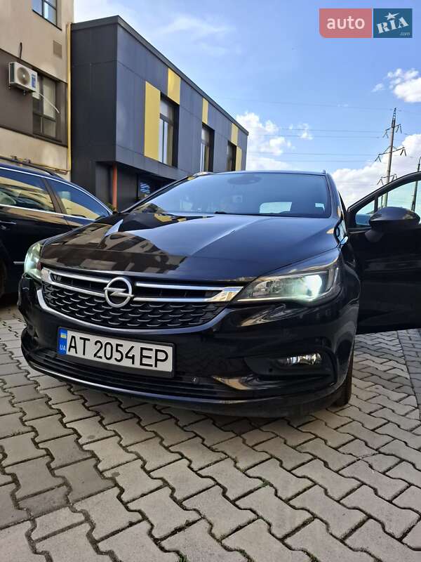 Opel Astra 2016