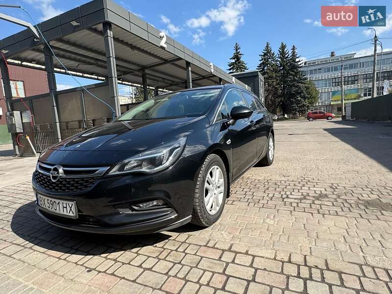 Универсал Opel Astra 2016 в 