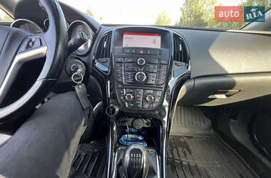 Универсал Opel Astra 2015 в 
