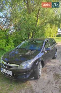 Универсал Opel Astra 2010 в 