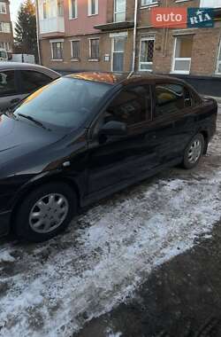 Седан Opel Astra 2006 в 