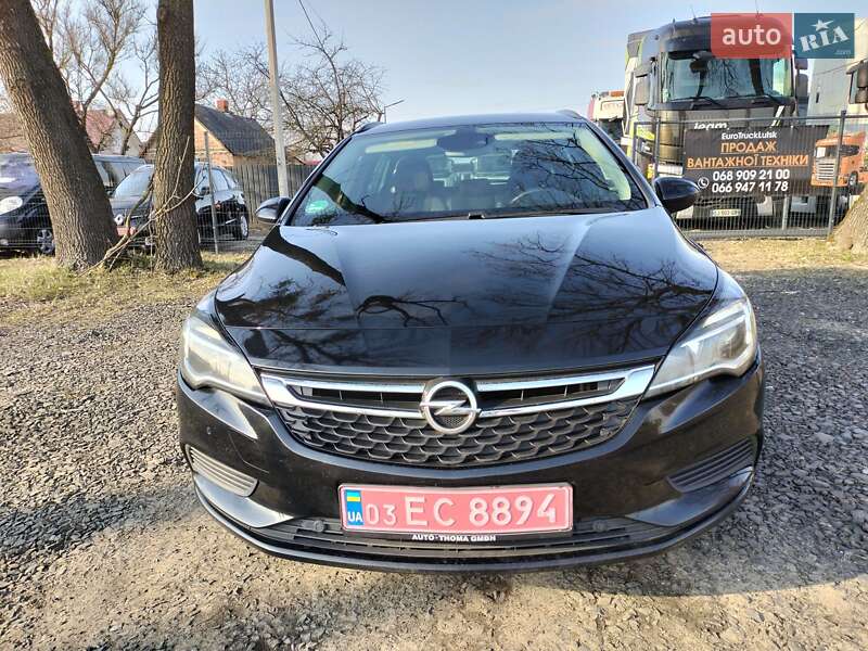 Універсал Opel Astra 2017 в Луцьку