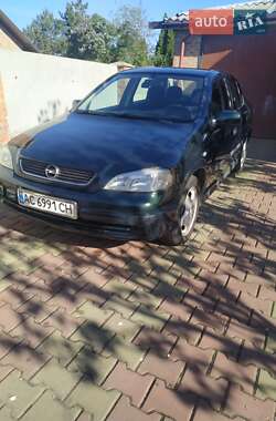 Седан Opel Astra 1999 в 