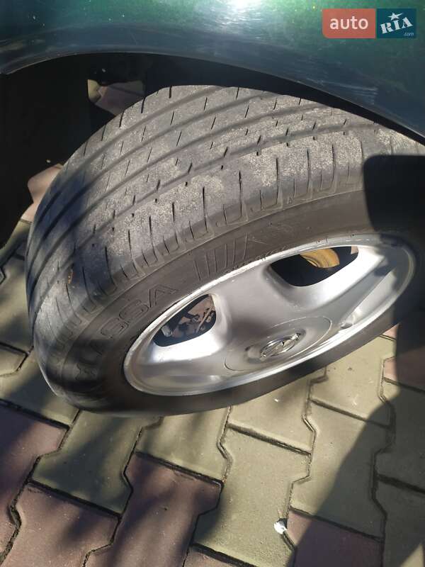 Седан Opel Astra 1999 в Луцьку